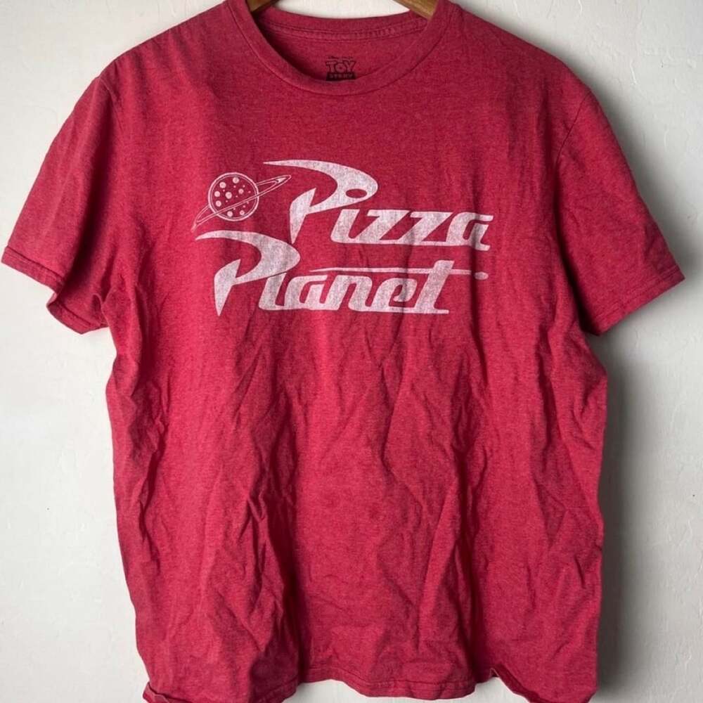 Disney Pixar Toy Story Pizza Planet T-Shirt Size L Red Graphic Tee